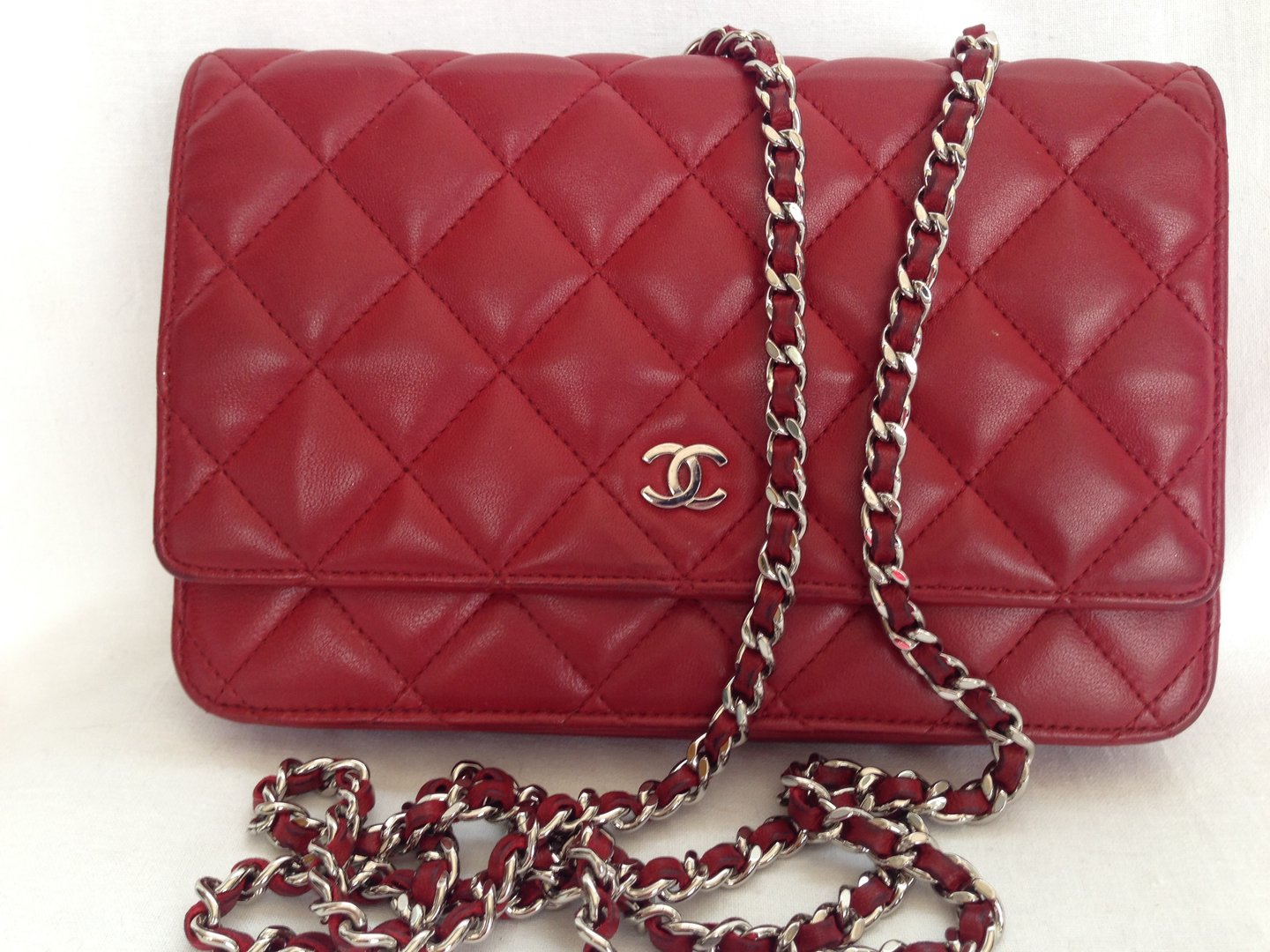 Chanel Wallet On Chain dark red 