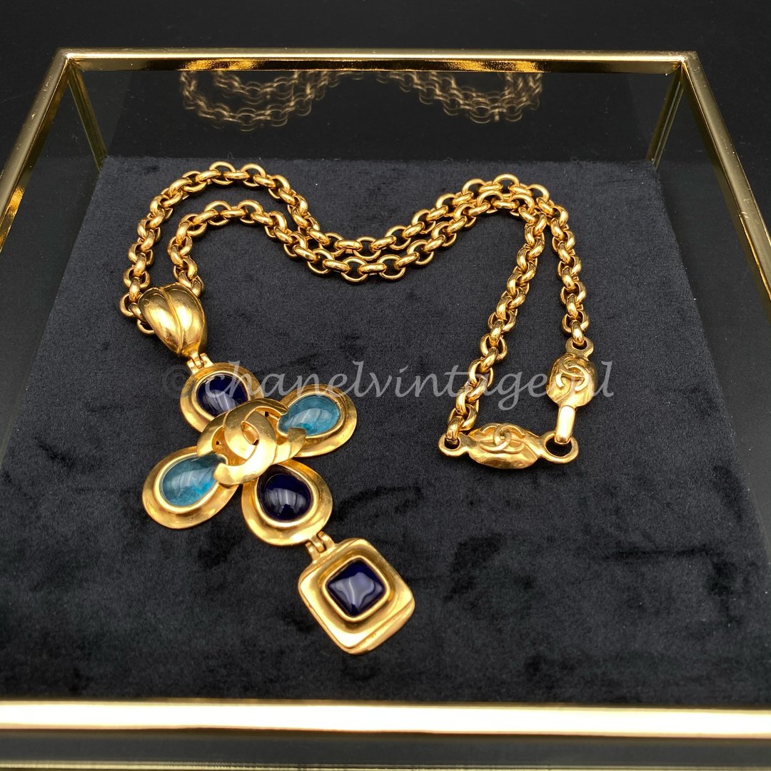 Chanel Gripoix gold-plated Vintage cross necklace 